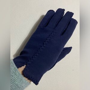 Womens Vtg Set Of Gloves Small Eyelet Cutout Leather & French Knot Fabric